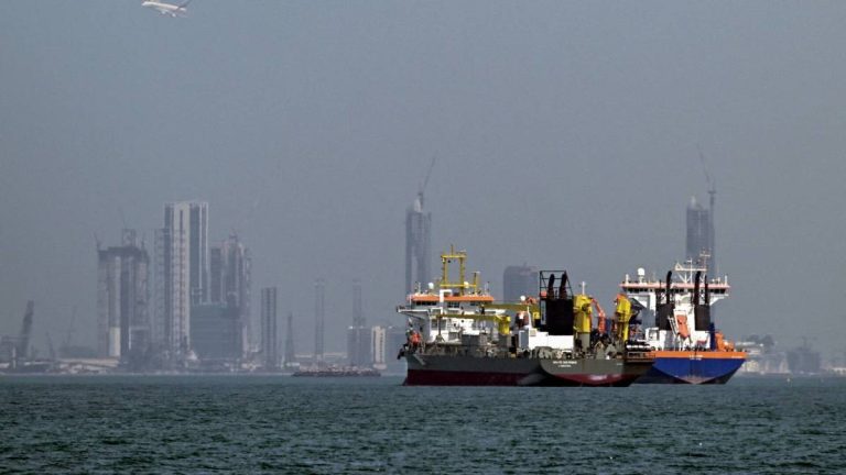 U.S. gas prices jump amid ongoing fighting in Persian Gulf