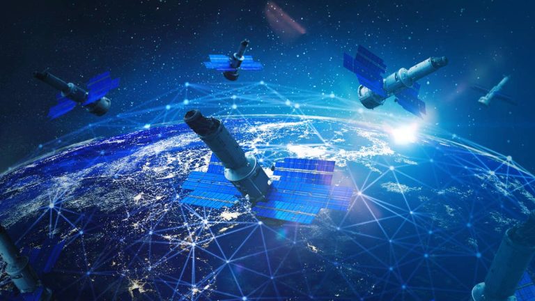 AT&T, Verizon back $1.2B broadband bet in space tech leader