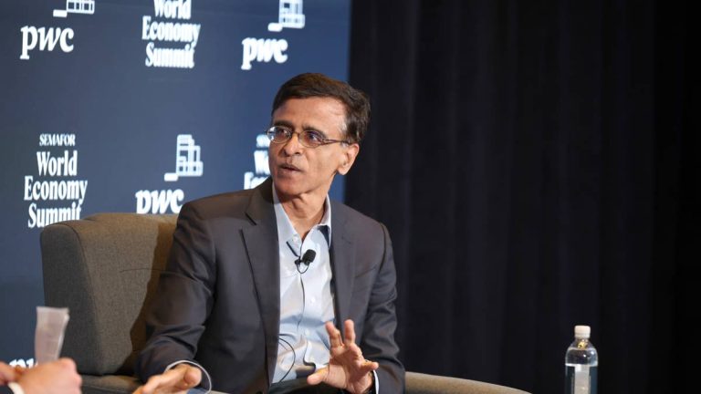 Snowflake stock spikes on $6B deal with cloud giant