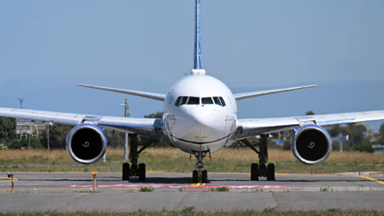 Another airline files for bankruptcy and cancels all flights