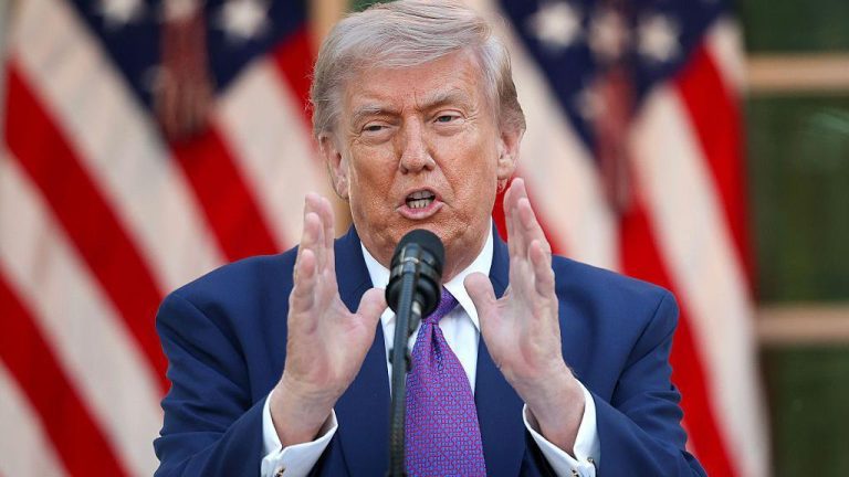 Trump-Linked USD1 Faces HTX Delisting After Address Freeze