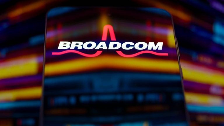 Susquehanna resets Broadcom stock target ahead of earnings