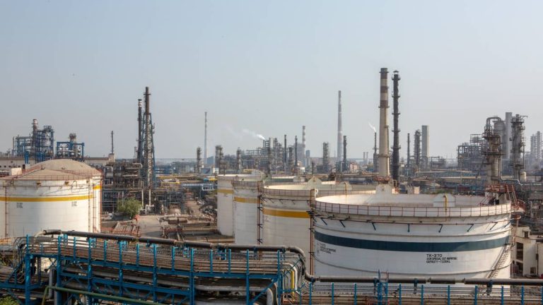 Goldman Sachs doubles down on oil and economy message for 2026