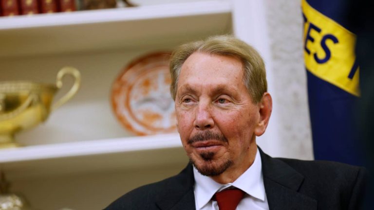 Oracle’s cloud pivot remains a high-risk bet